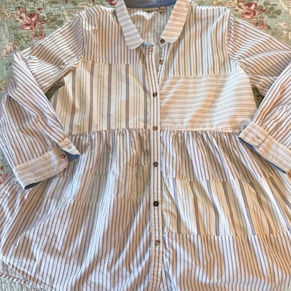 Anthropologie Tops - Holding Horses for Anthropologie top